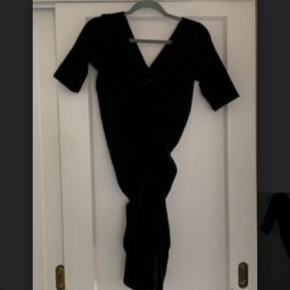 Obakki Knit black V neck dress